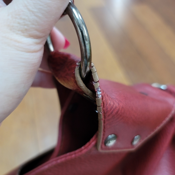 Matt & Nat Vegan Shoulder Bag - Picture 4 of 15